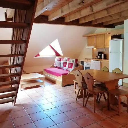 Hameau Pra Roustan By Godille *