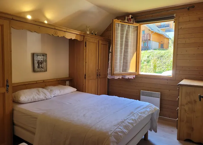 Hameau Pra Roustan By Godille