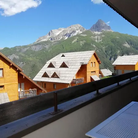Hameau Pra Roustan By Godille * Pra Loup