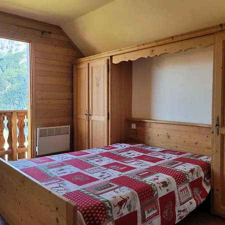 Hameau Pra Roustan By Godille *