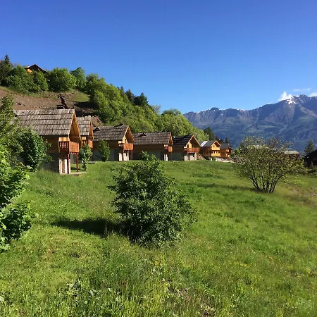 Hameau Pra Roustan By Godille *