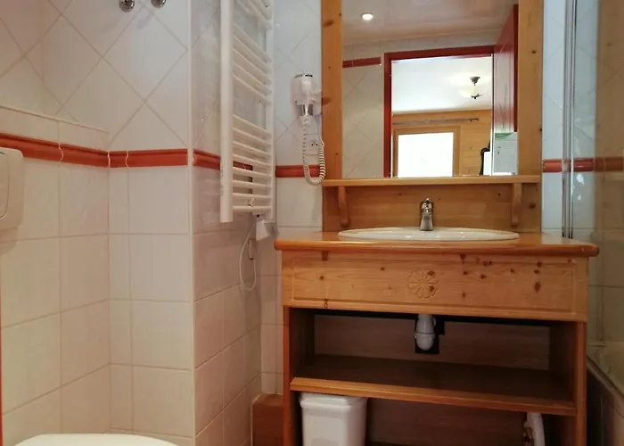 Hameau Pra Roustan By Godille